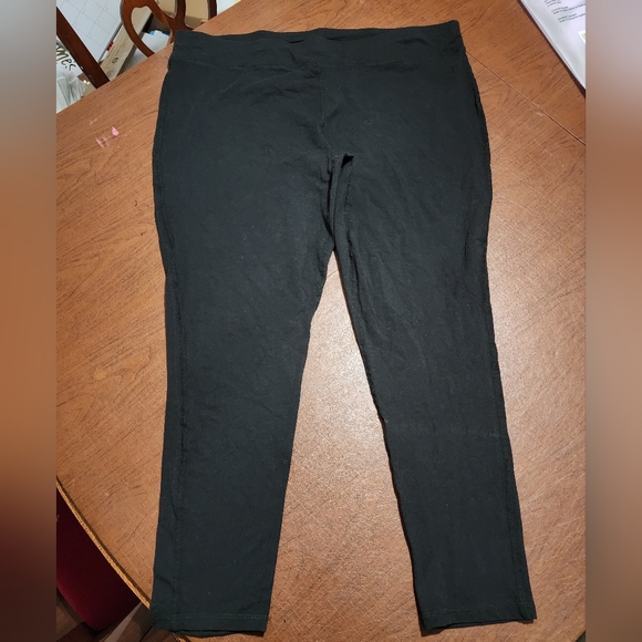 Athletic Works Pants - NWOT ... Athletic Work Women's Pants / Leggings